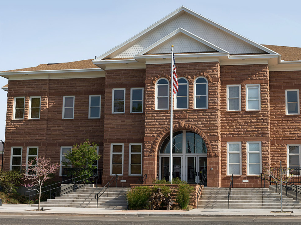 St. George Library St. George, Utah - The St. George Library will